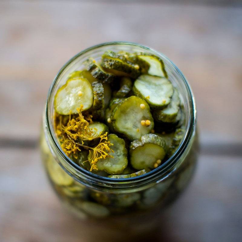 Yordam guruhi bilan avtobusda porno Porno qaynona kuyovni sikadi